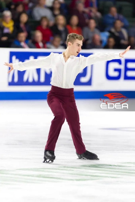 Ice Gallery Skates U.S.